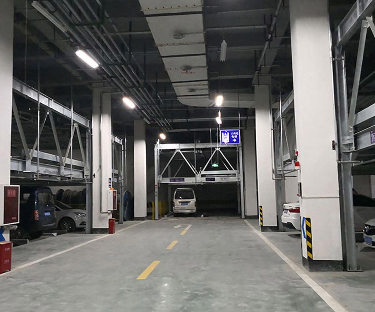 東興兩柱簡(jiǎn)易升降立體車(chē)庫過(guò)規劃
