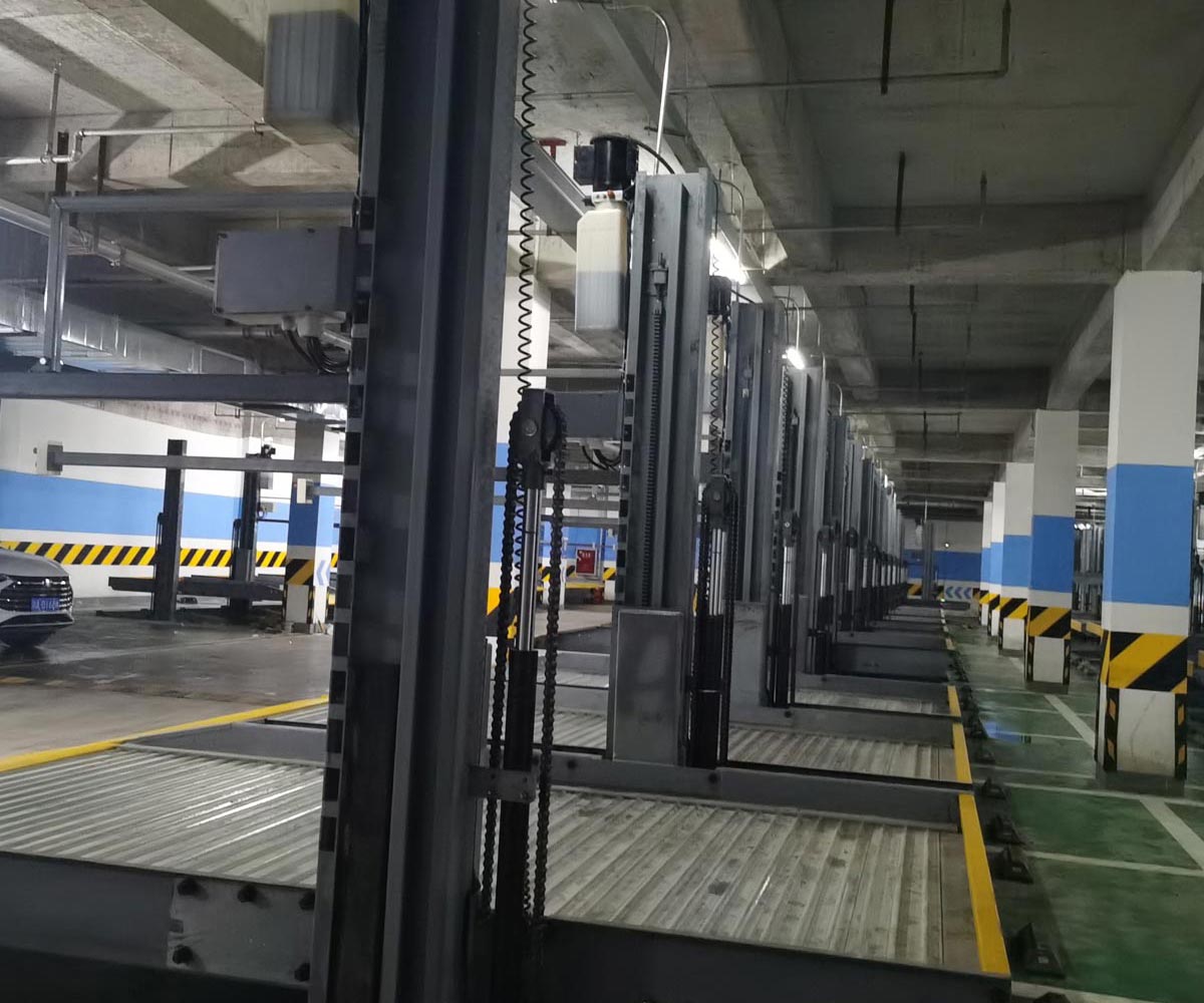 寶興升降橫移類(lèi)機械停車(chē)設備回收